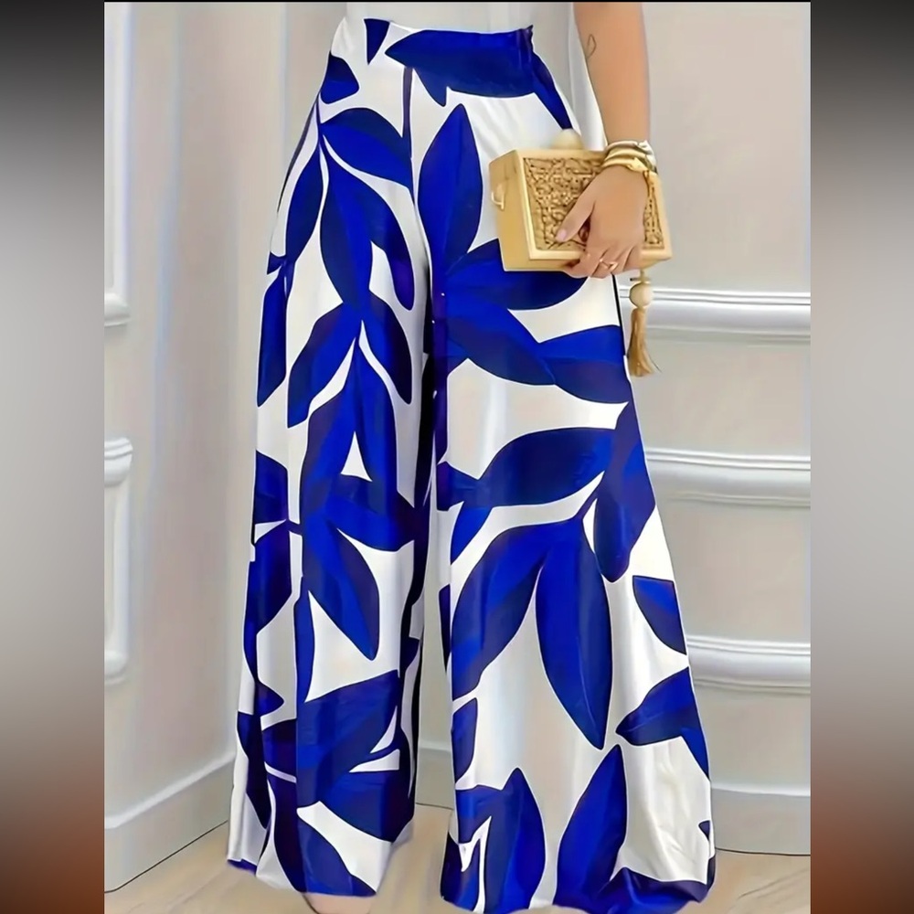 Blue and White Leaf Print Wide-Leg Pants - Picture 1 of 6